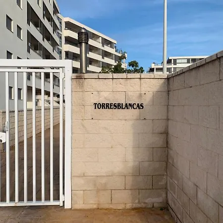 Kione Torresblancas Aparthotel Torrenostra